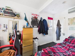 Photo 16- click for photo gallery